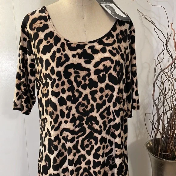 Attitudes by Renée Leopard Print Dress - Picture 2 of 7